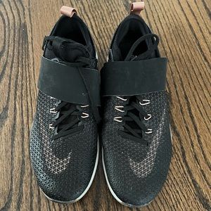 Women’s Nike Zoom sneaker